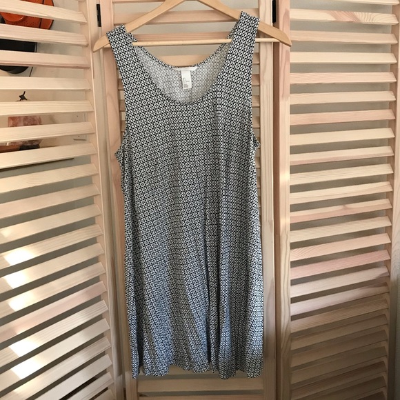 Patterned tunic tank - Picture 1 of 4